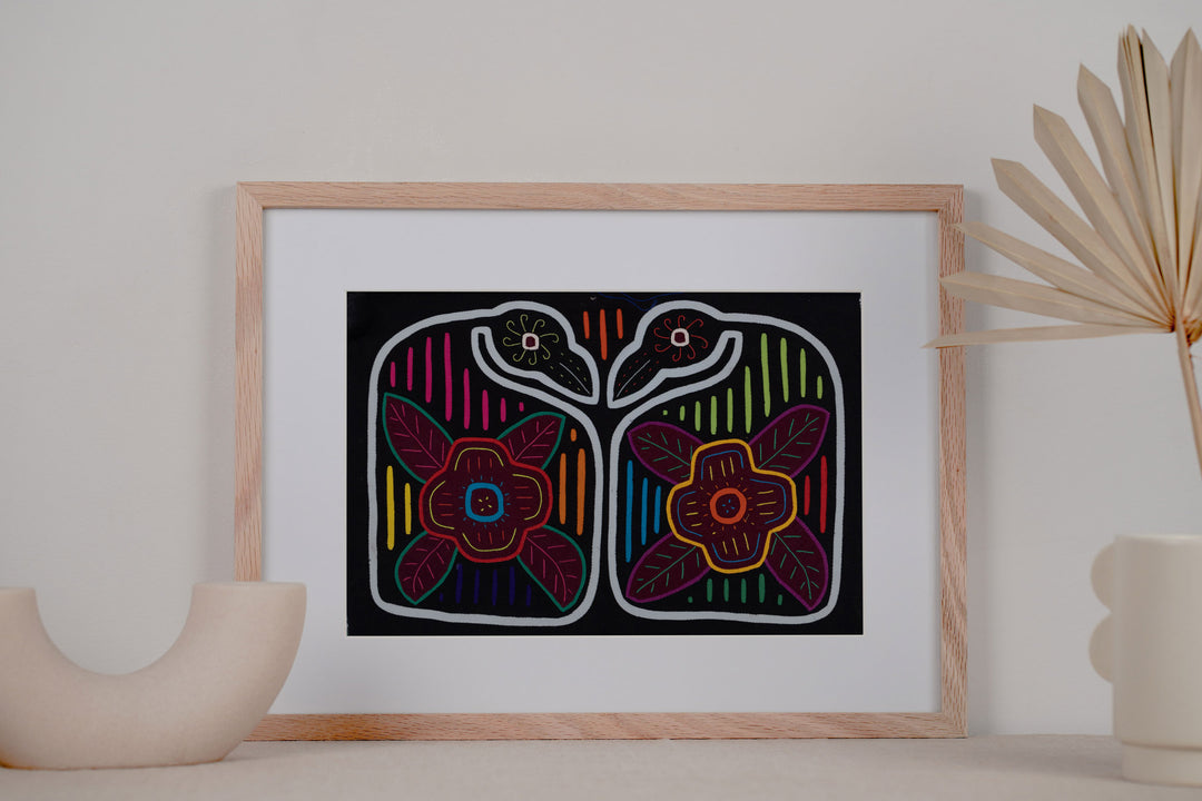 Floral Flower Lovebird Mola