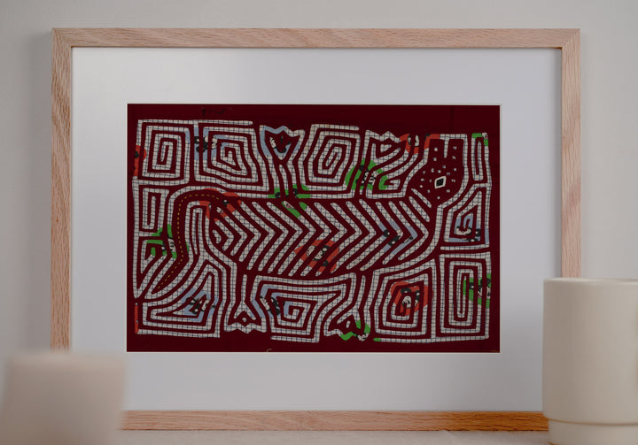 Vintage Puppy Dog Howling Mola