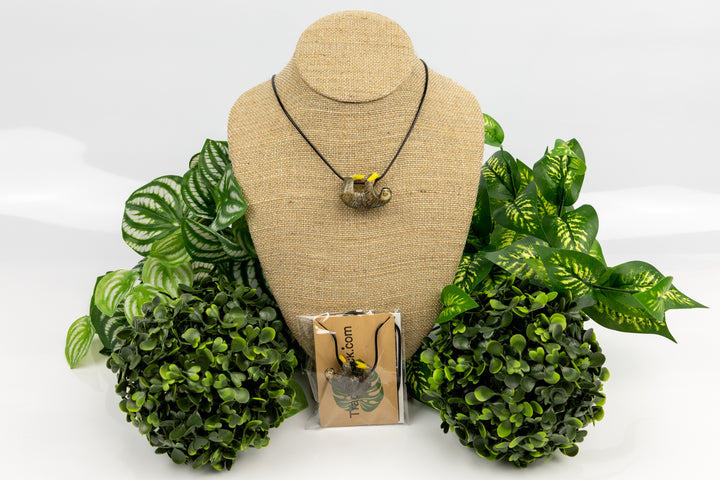 Grey sloth tagua on cardboard