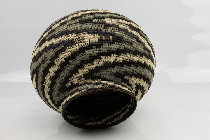 Wounaan Indian Hand Woven Classic Spiral Panama Basket