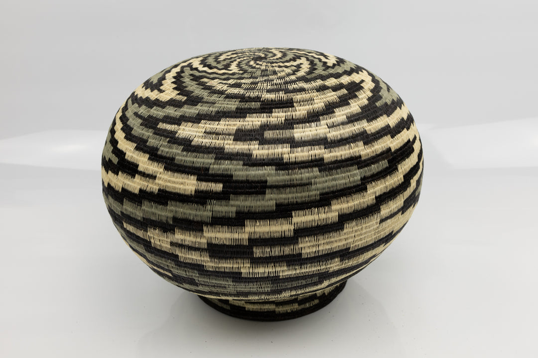 Wounaan Indian Hand Woven Classic Spiral Panama Basket