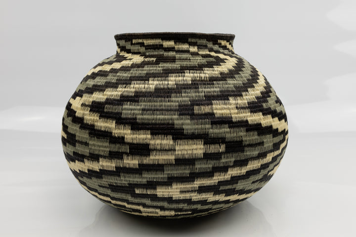 Wounaan Indian Hand Woven Classic Spiral Panama Basket