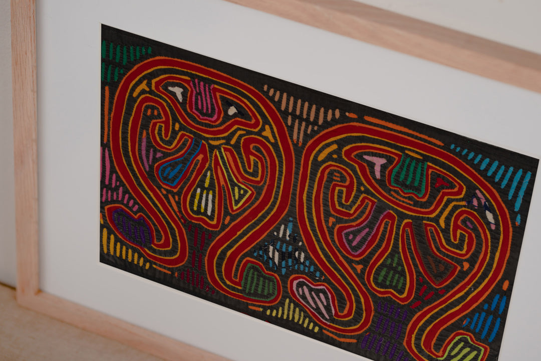 Vintage Twin Sister Mola