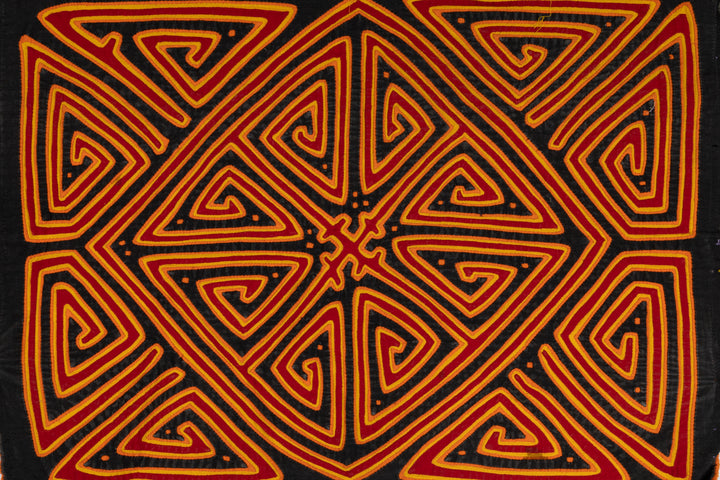 Vintage Greek Key Design Mola