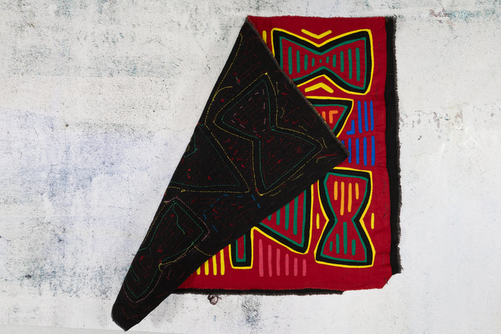 Vintage RED Star Birdie Bowtie Mola