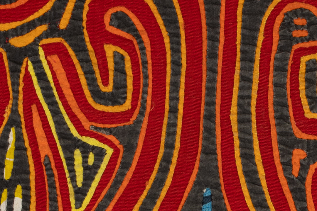 Vintage Twin Sister Mola