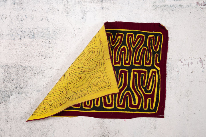 Black Yellow Maroon Tuning Fork Mola