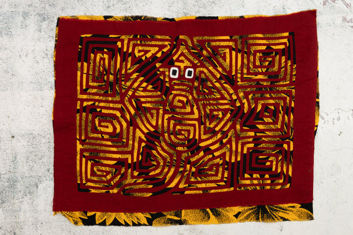 Vintage Peek a Boo Stingray Background Material Mola