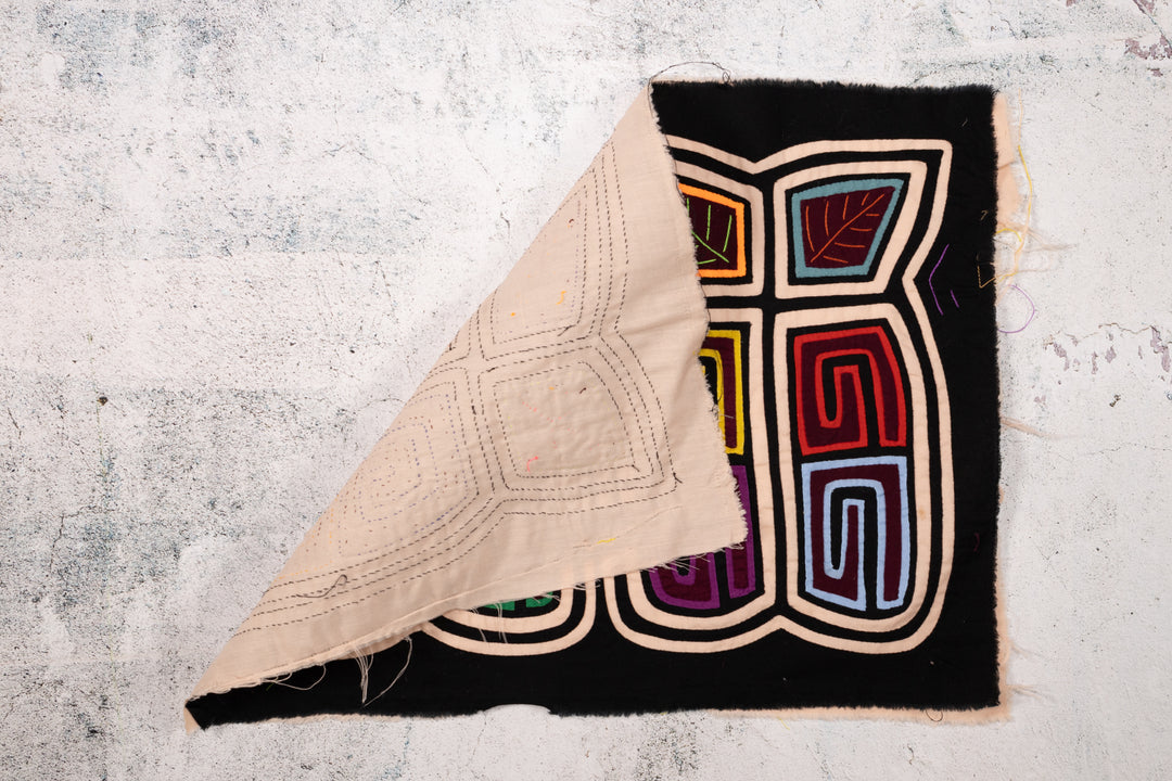 Apple of your Eye Fruit Mola