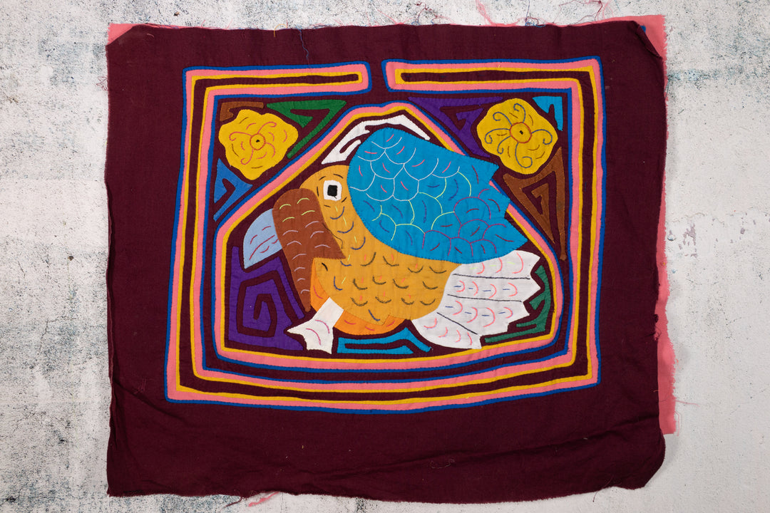 Pudgy Parrot Bird Mola