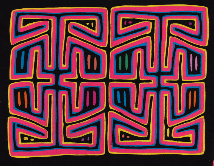 Black Pink Pleasure Palace Mola