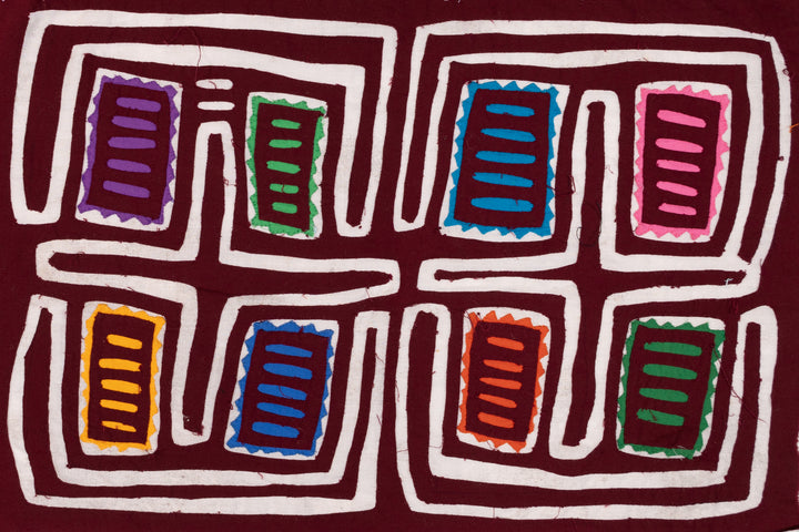 Hollywood Squares Mola