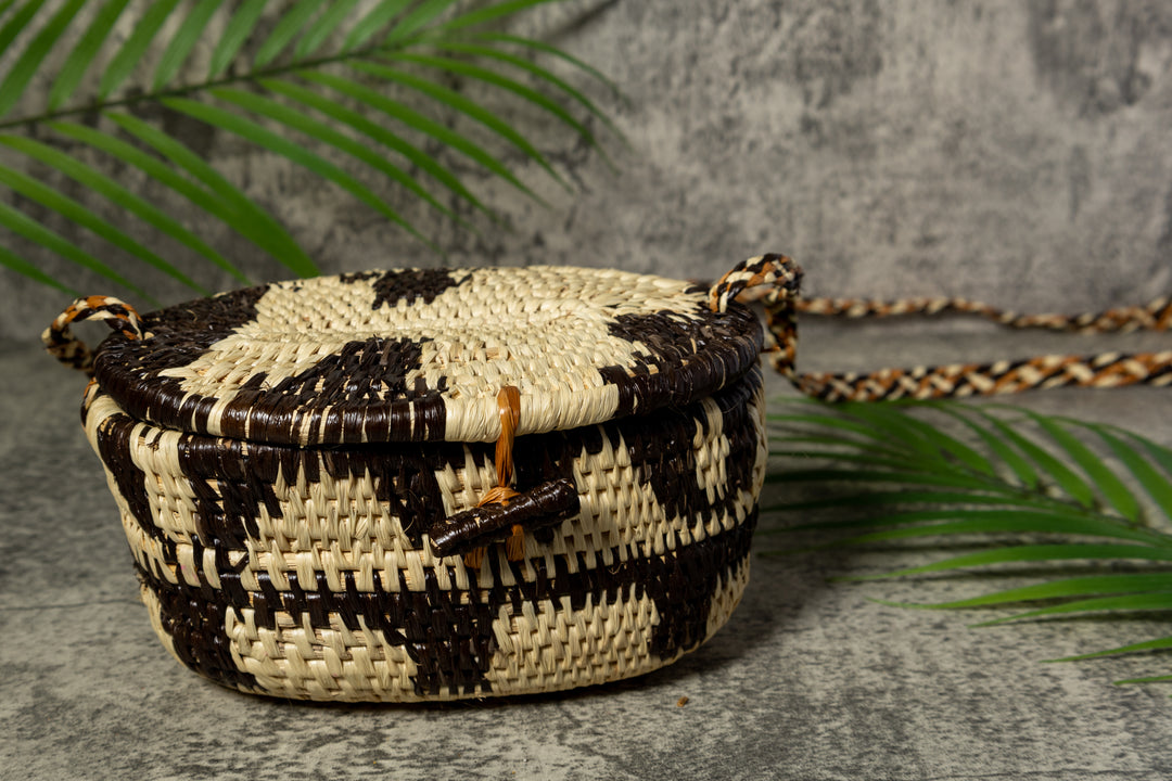 Oval Vintage Hanging Basket