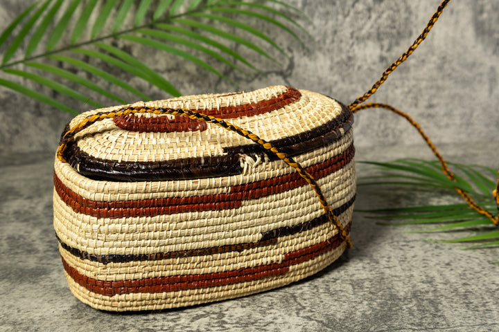 Vintage Hanging Basket Purse