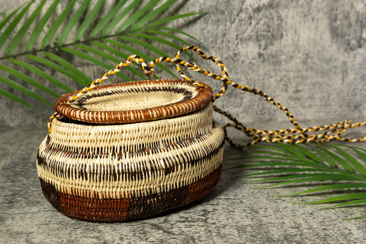 Oval Vintage Hanging Basket