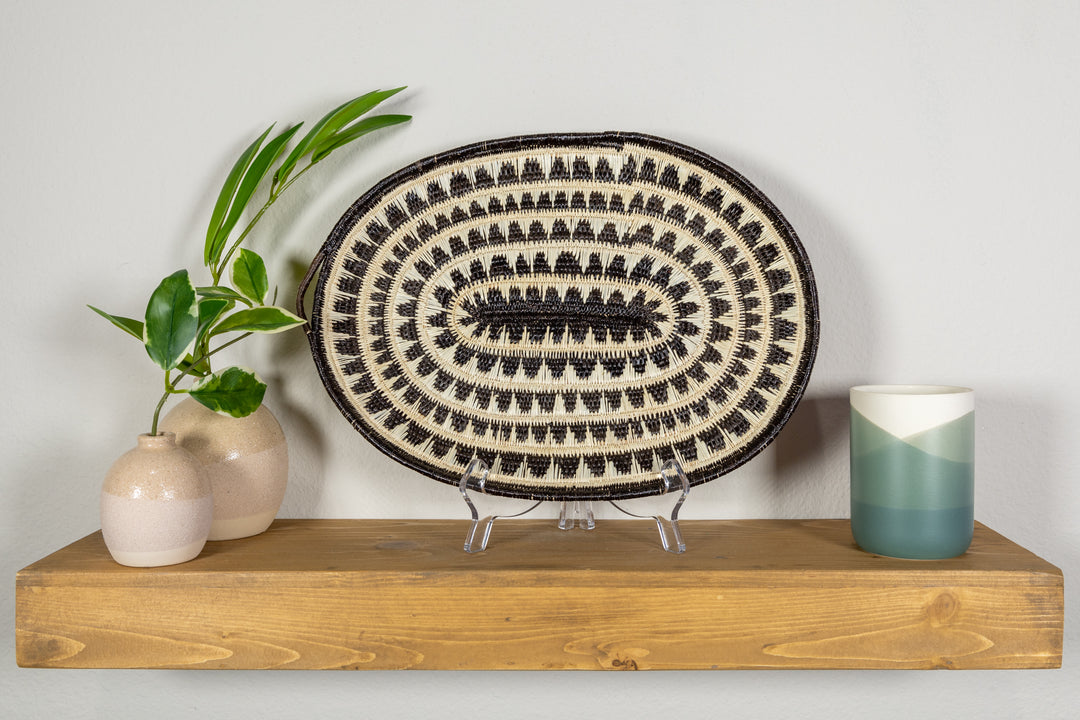 Black and White Oval-Shaped Basket Plate