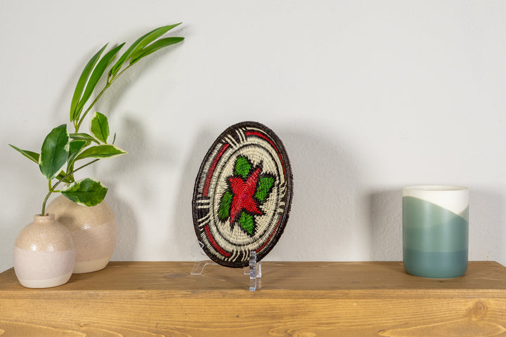 Red And Green Spiral Flower Small Basket Plate