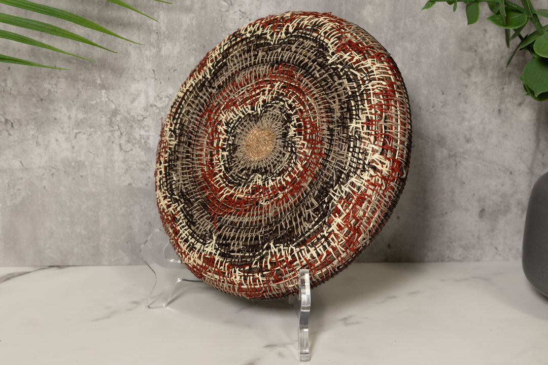 Cosmic Pulsating Star Basket Plate