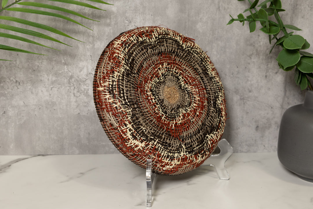 Cosmic Pulsating Star Basket Plate