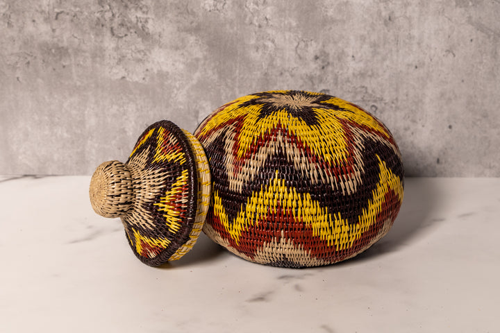 Angry Waves Woven Basket With Top