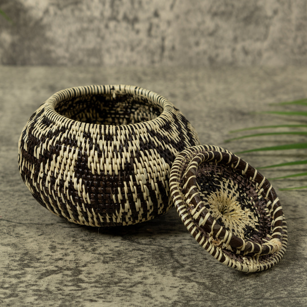 Black And White Rainforest Basket With Top