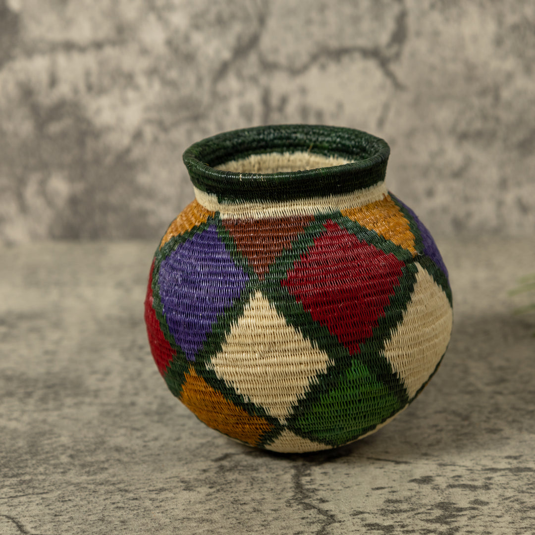 Raibow Diamond Design Rainforest Basket