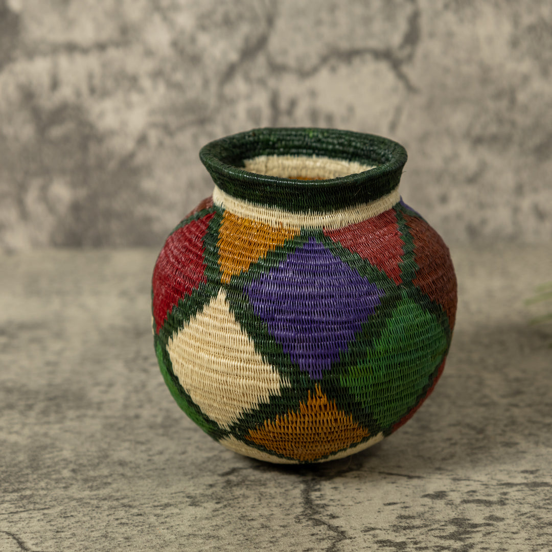 Raibow Diamond Design Rainforest Basket