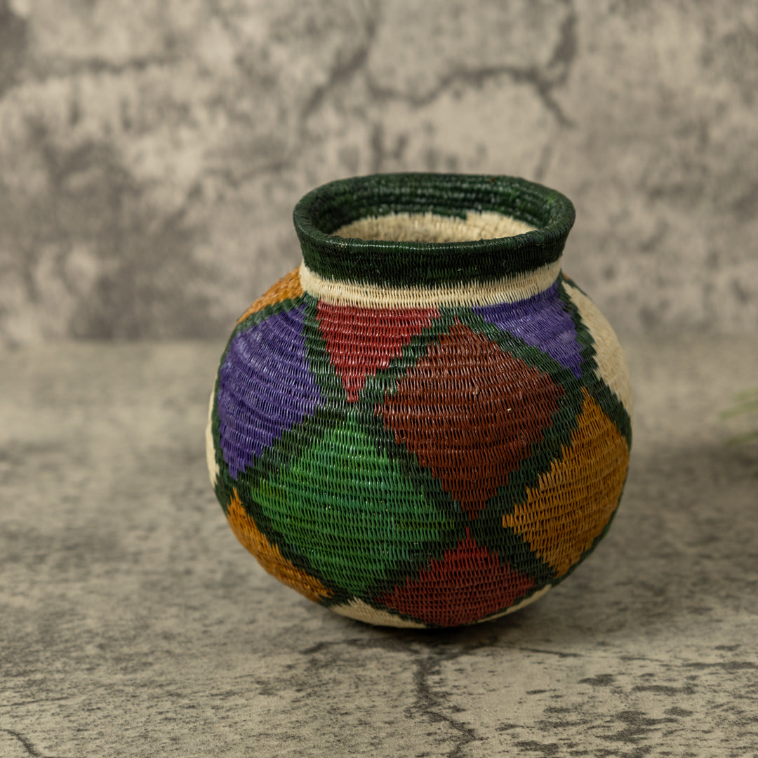 Raibow Diamond Design Rainforest Basket