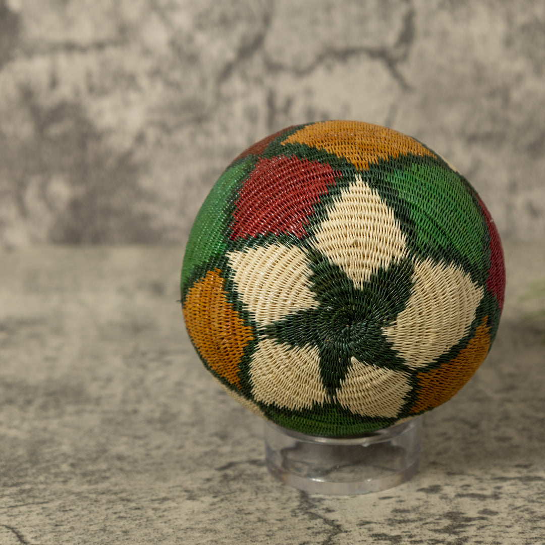 Raibow Diamond Design Rainforest Basket