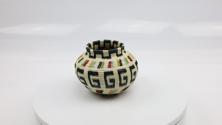 Wounaan Indian Hand Woven Classic Design Panama Basket